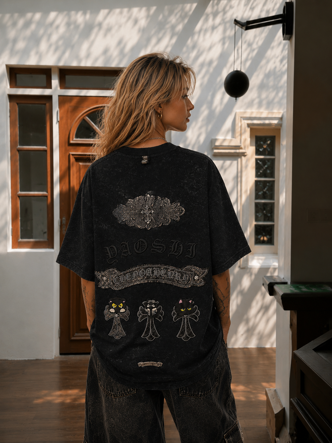 REVENANT OVERSIZED TEE