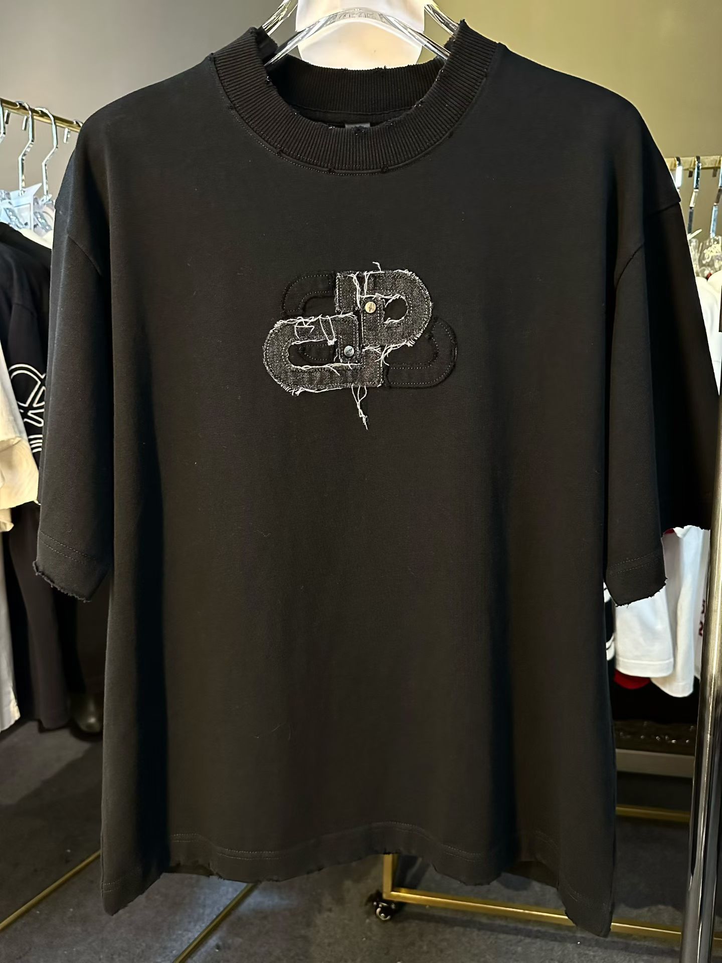 NOCTVRA Shadow Tee