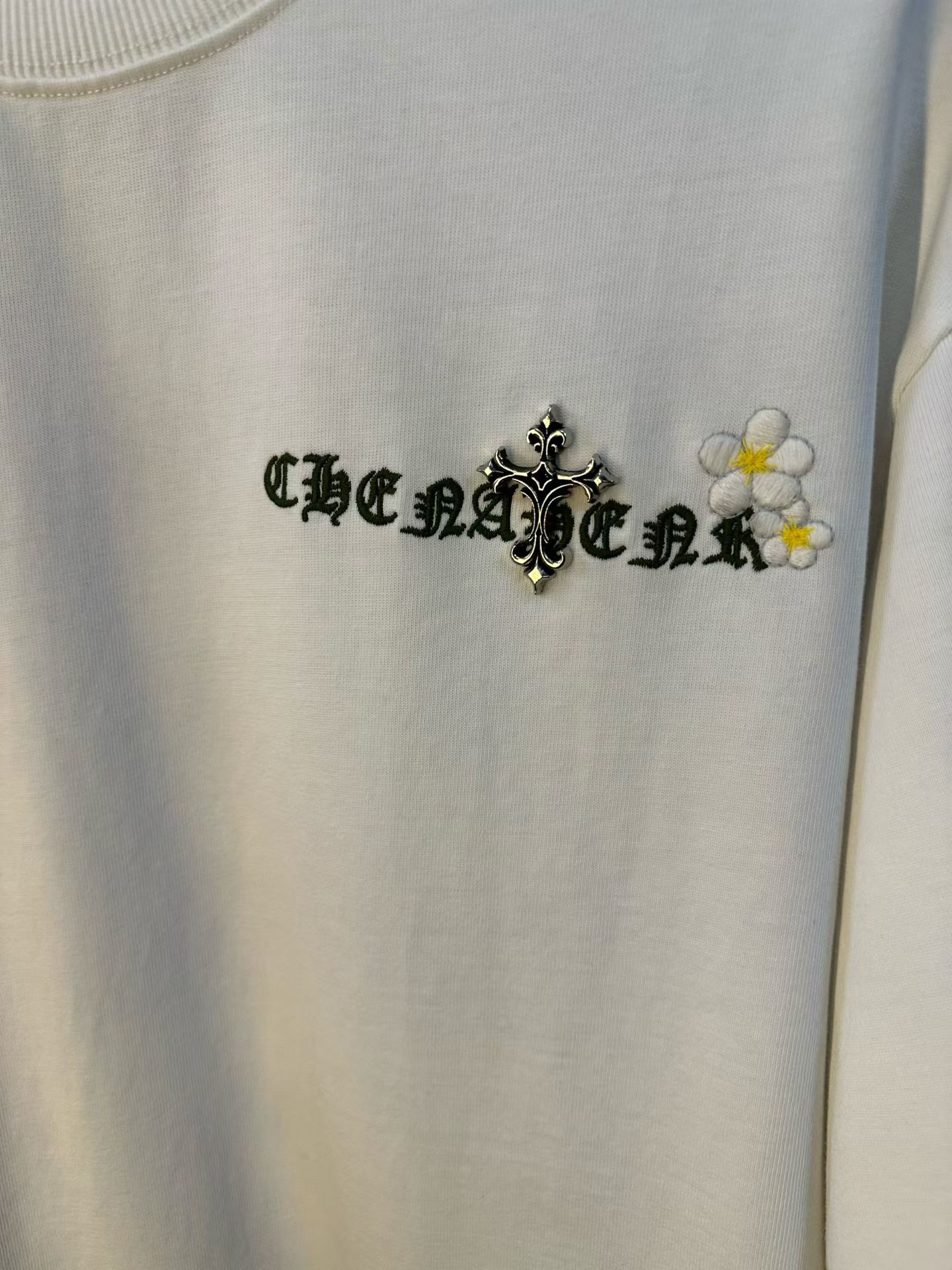 NOCTVRA Reactive Cross Edition