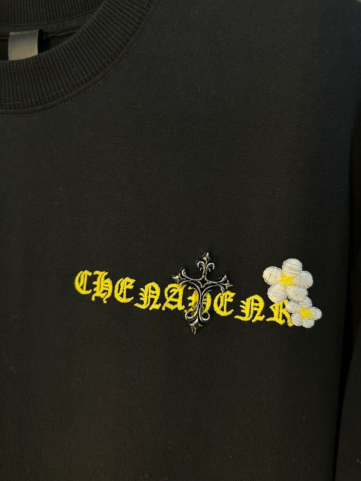 NOCTVRA Reactive Cross Edition